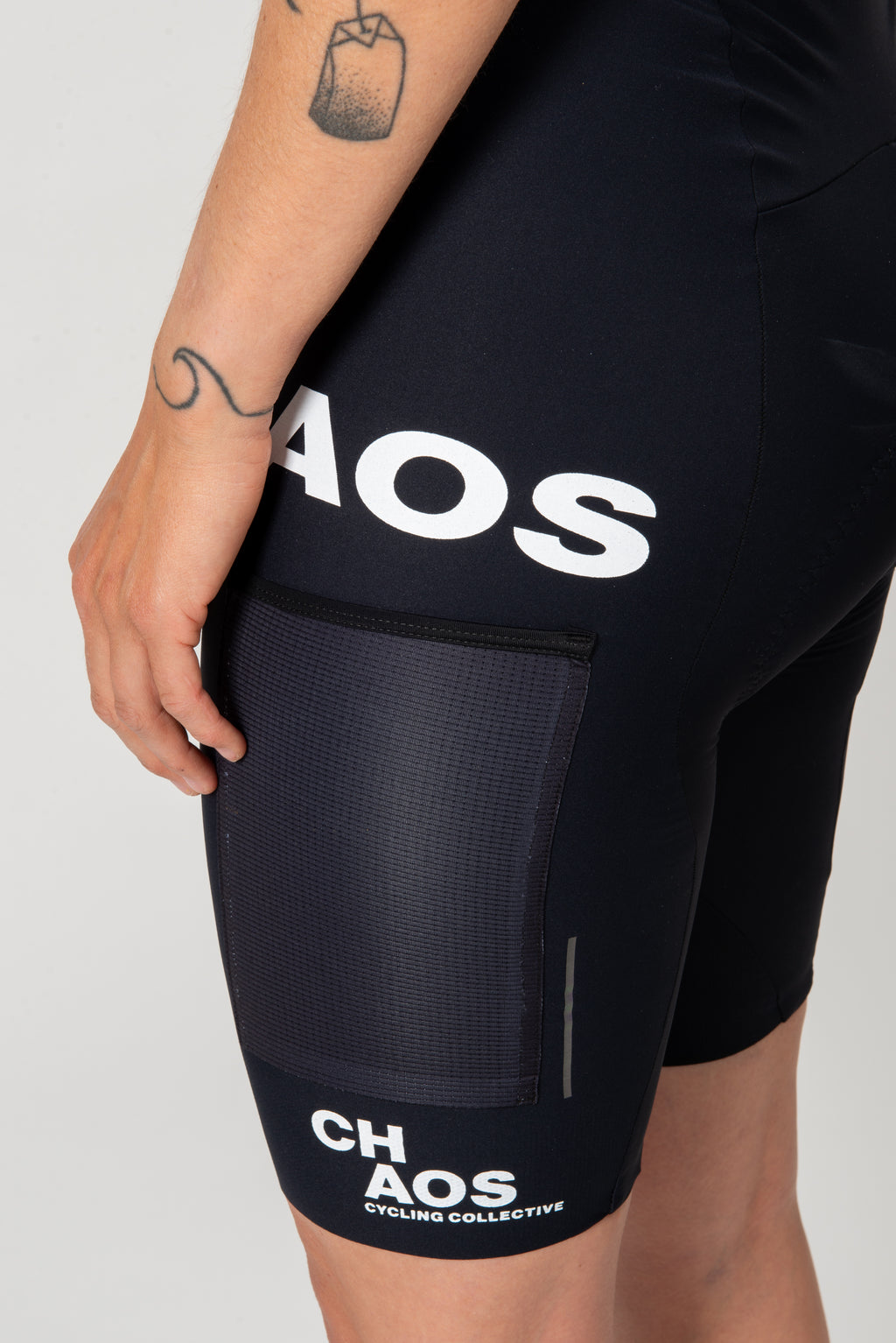 WOMEN IRIS BIB