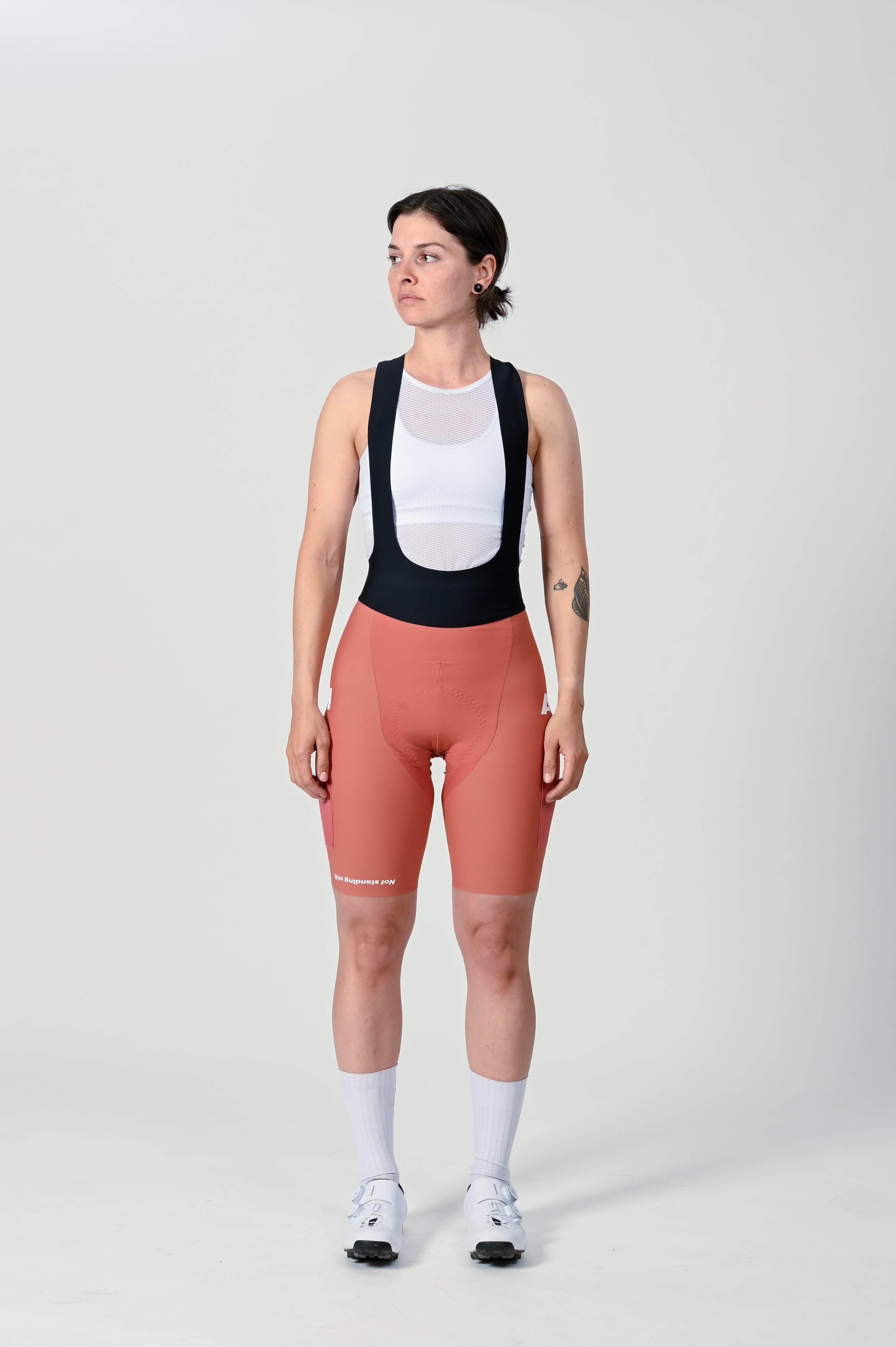 WOMEN IRIS BIB
